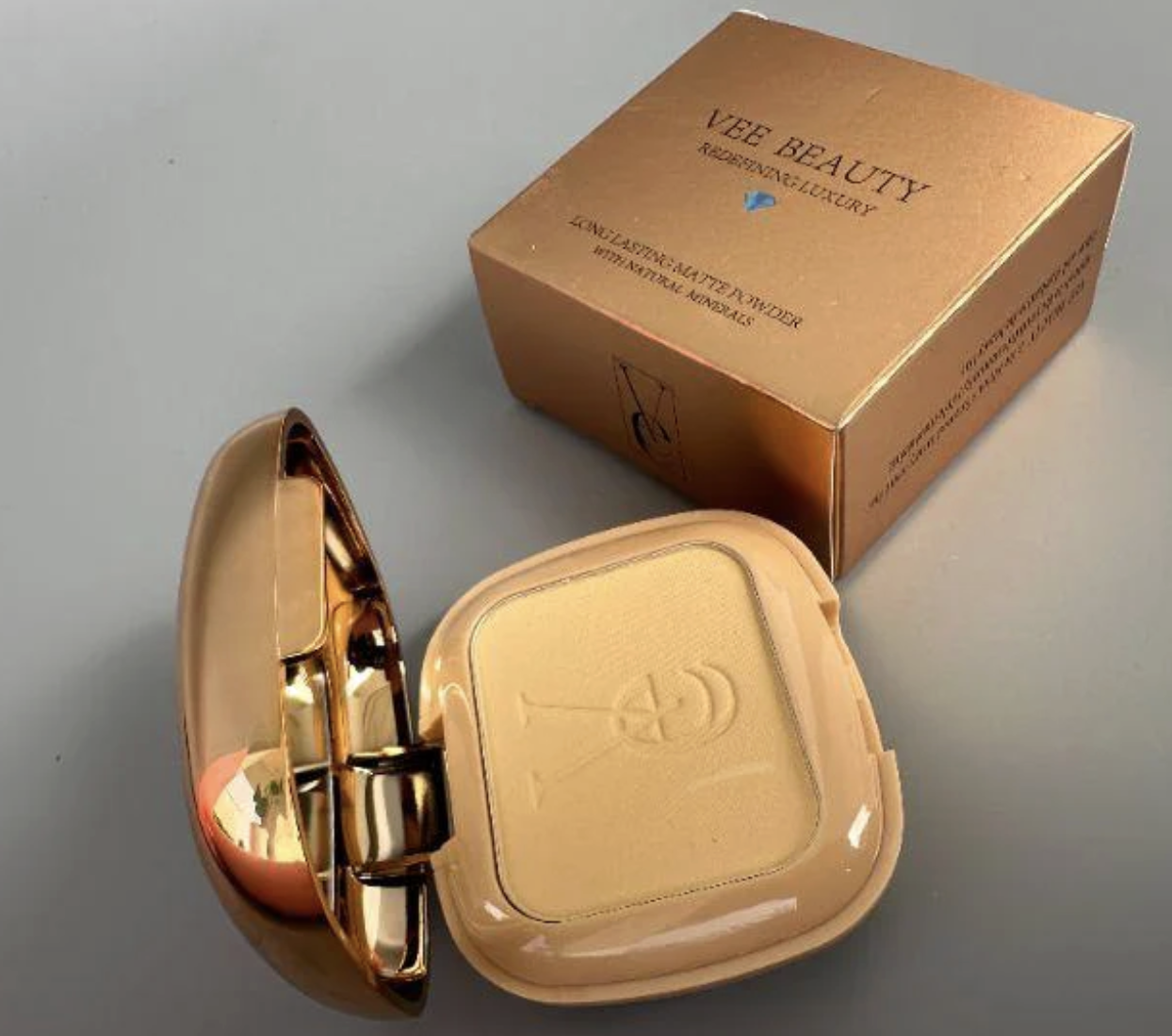 Vee Beauty Redefining Luxury Powder - Make-up Products  skincare product